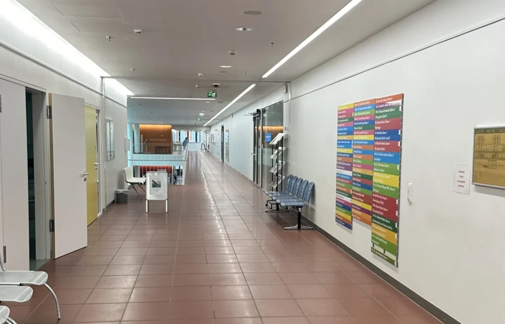 Sana Klinikum Offenbach - Hallway